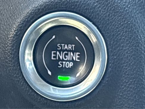 Used 2022 Chevrolet Silverado 1500 LT image 5