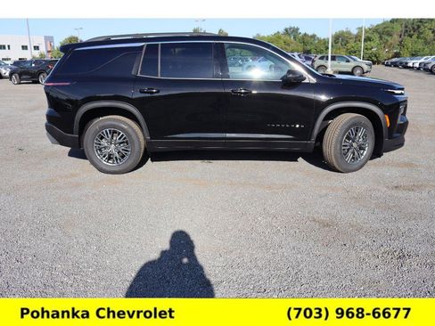 New 2026 Chevrolet Traverse LT w/ Driver Confidence Package image 8