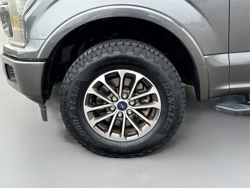 Used 2018 Ford F150 XLT w/ Equipment Group 302A Luxury image 23