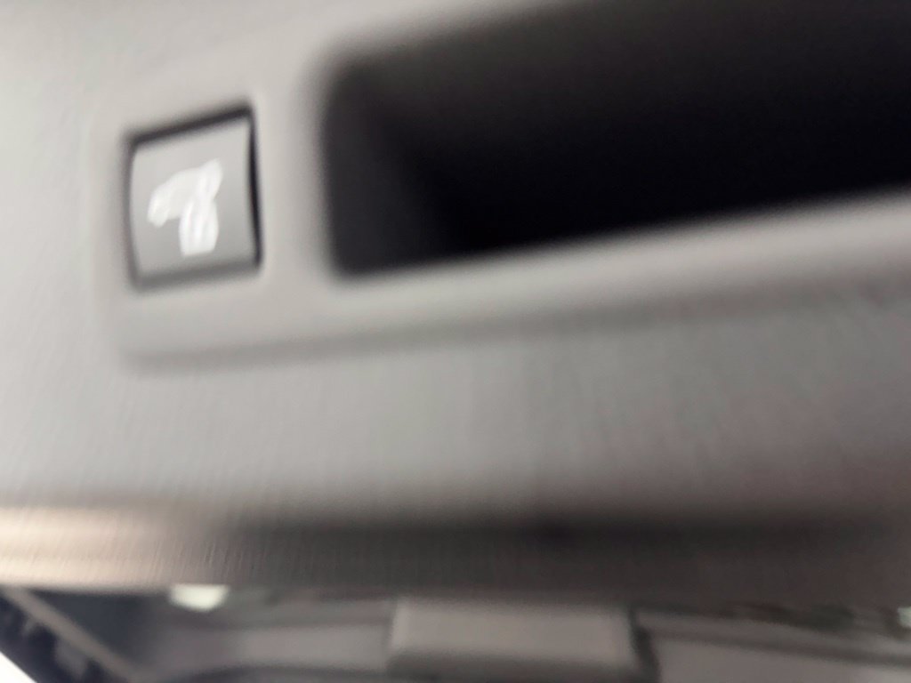 New 2026 Toyota Sienna XLE Woodland Edition AWD/4WD image 34