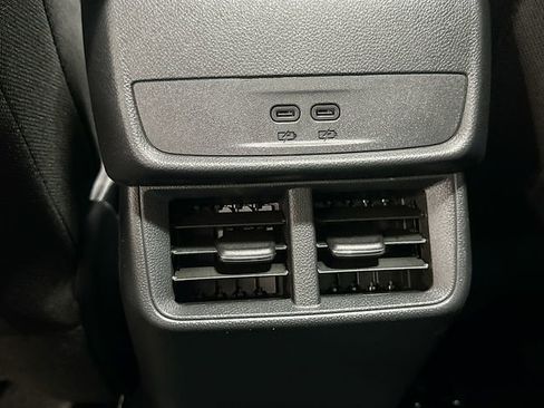 New 2026 Chevrolet Equinox LT w/ Safety and Technology Package FWD image 29