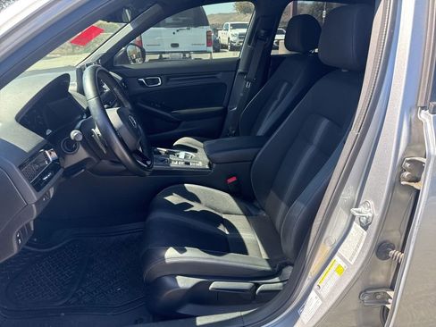 Used 2023 Honda Civic Sport image 22