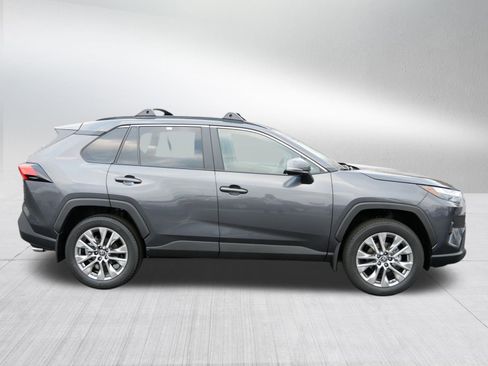 Certified 2025 Toyota RAV4 XLE Premium image 8