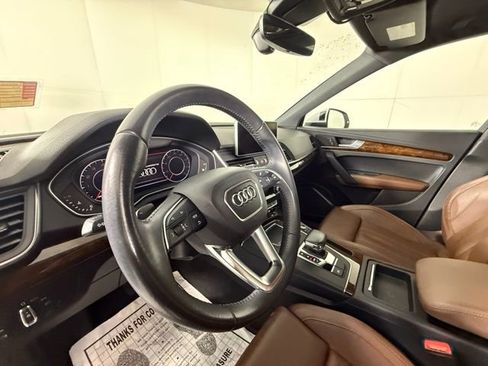 Used 2018 Audi Q5 2.0T Premium Plus w/ Premium Plus Package image 6