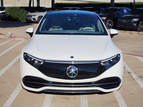 Used 2023 Mercedes-Benz EQS 450+ Sedan image 5