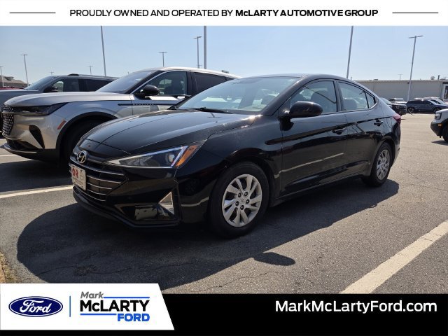 Used 2019 Hyundai Elantra SE w/ Cargo Package FWD image 1