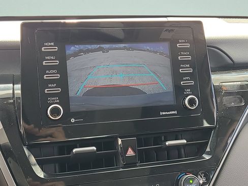 Used 2024 Toyota Camry LE FWD image 16