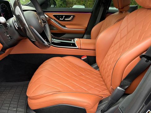 Used 2024 Mercedes-Benz S 580 4MATIC Sedan image 24