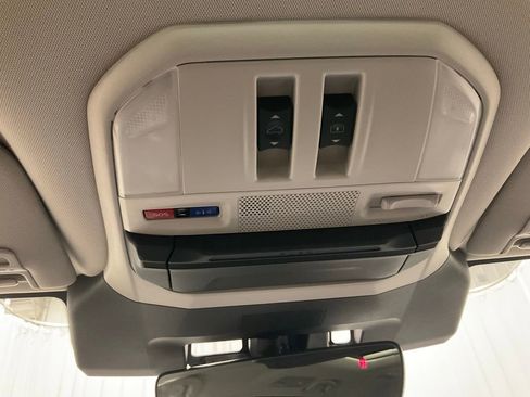 New 2026 Subaru Ascent Limited image 17