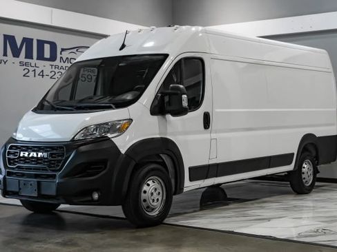 Used 2023 RAM ProMaster 3500 w/ Convenience Group FWD image 2