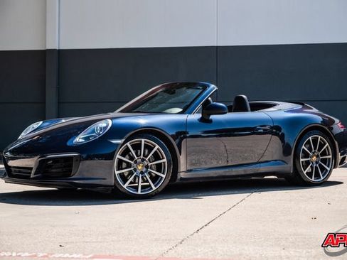 Used 2018 Porsche 911 Carrera RWD image 36