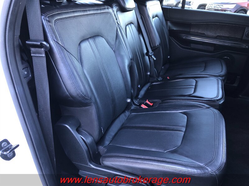 Used 2018 Ford Expedition Max Limited RWD image 21
