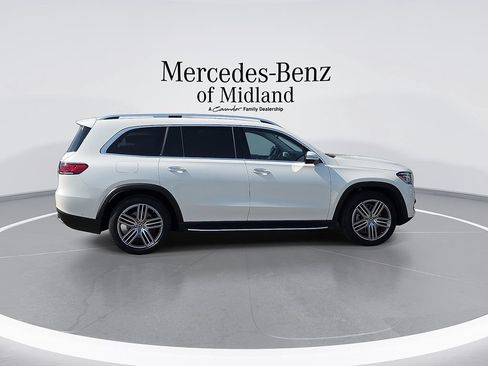 Used 2022 Mercedes-Benz GLS 450 4MATIC image 9
