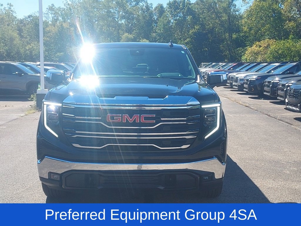 Used 2025 GMC Sierra 1500 SLT AWD/4WD image 2