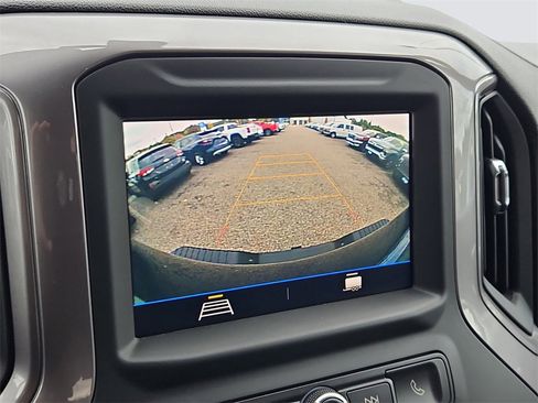 Certified 2022 Chevrolet Silverado 2500 Custom w/ Gooseneck/5TH Wheel Package image 19