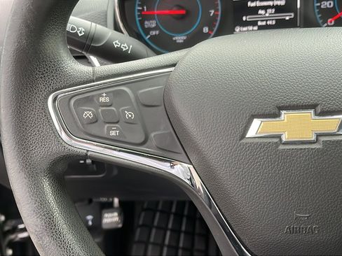 Used 2017 Chevrolet Cruze LT w/ Convenience Package image 12