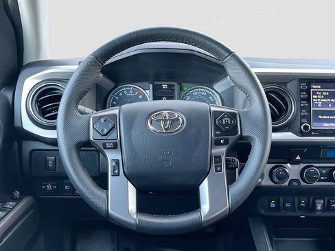 Used 2023 Toyota Tacoma Trail Edition w/ Trail Edition image 11