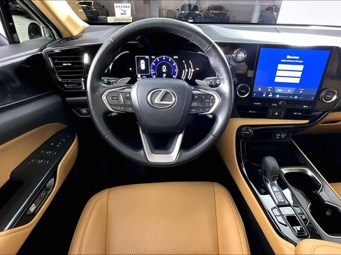 Used 2024 Lexus NX 350 AWD image 5