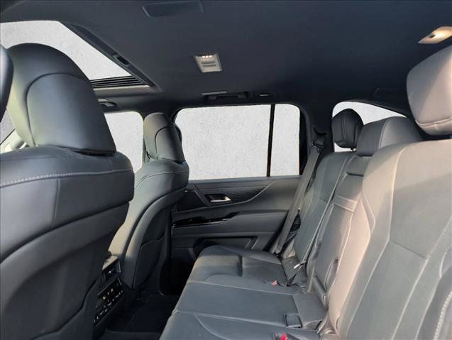 Used 2022 Lexus LX 600 4WD w/ Appearance Package image 18
