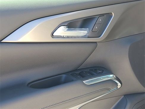 New 2026 Chevrolet Traverse LT w/ Midnight/Sport Edition image 21