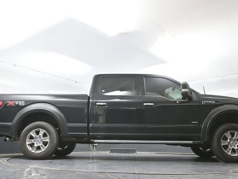 Used 2016 Ford F150 XLT w/ Equipment Group 302A Luxury AWD/4WD image 22