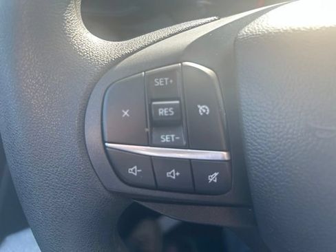 Used 2022 Ford Explorer 4WD image 19