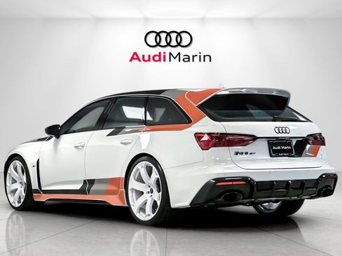 Used 2025 Audi RS 6 performance image 3