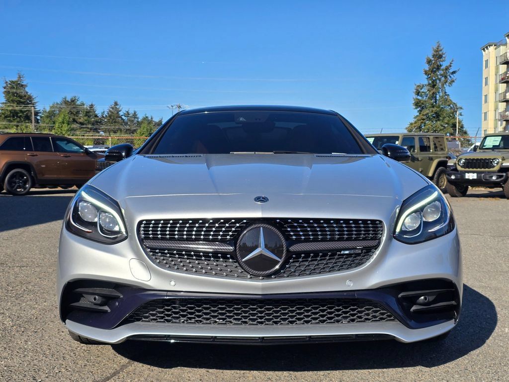 Used 2018 Mercedes-Benz SLC 43 AMG image 3