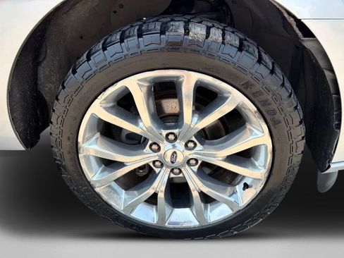 Used 2019 Ford Expedition Max Platinum AWD/4WD image 12