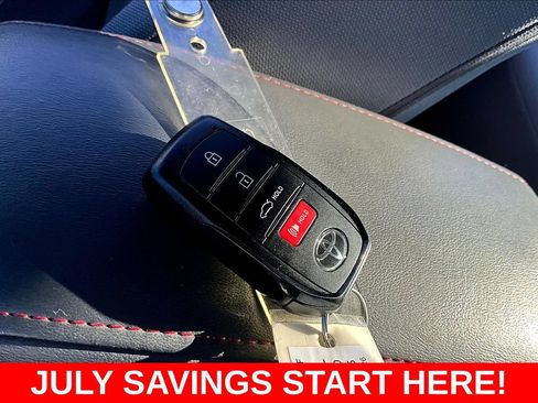Used 2025 Toyota Corolla SE FWD image 44