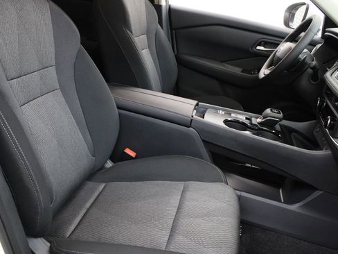 New 2026 Nissan Rogue SV FWD image 22