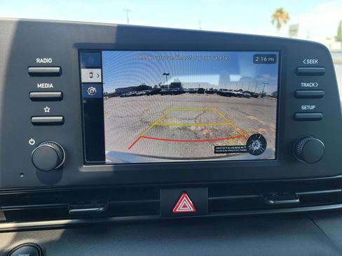 New 2026 Hyundai Elantra SEL Sport FWD image 11