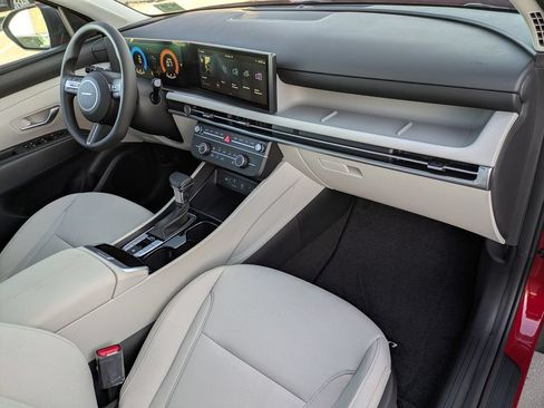 New 2026 Hyundai Tucson SE FWD image 8