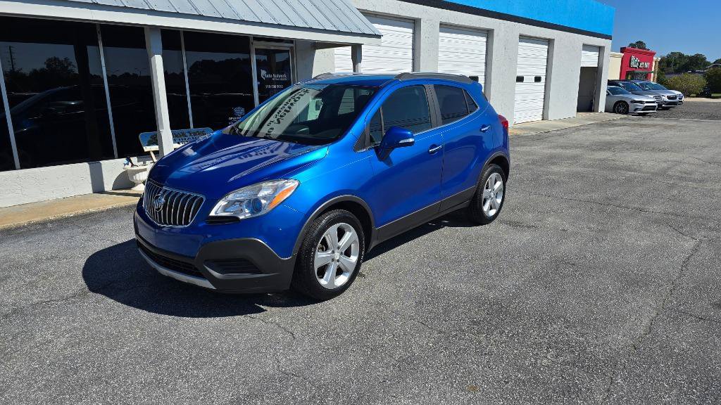 Used 2015 Buick Encore FWD image 2