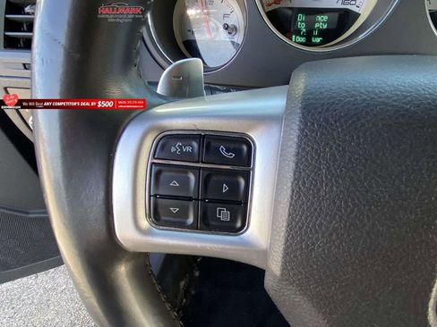 Used 2013 Dodge Challenger R/T image 22