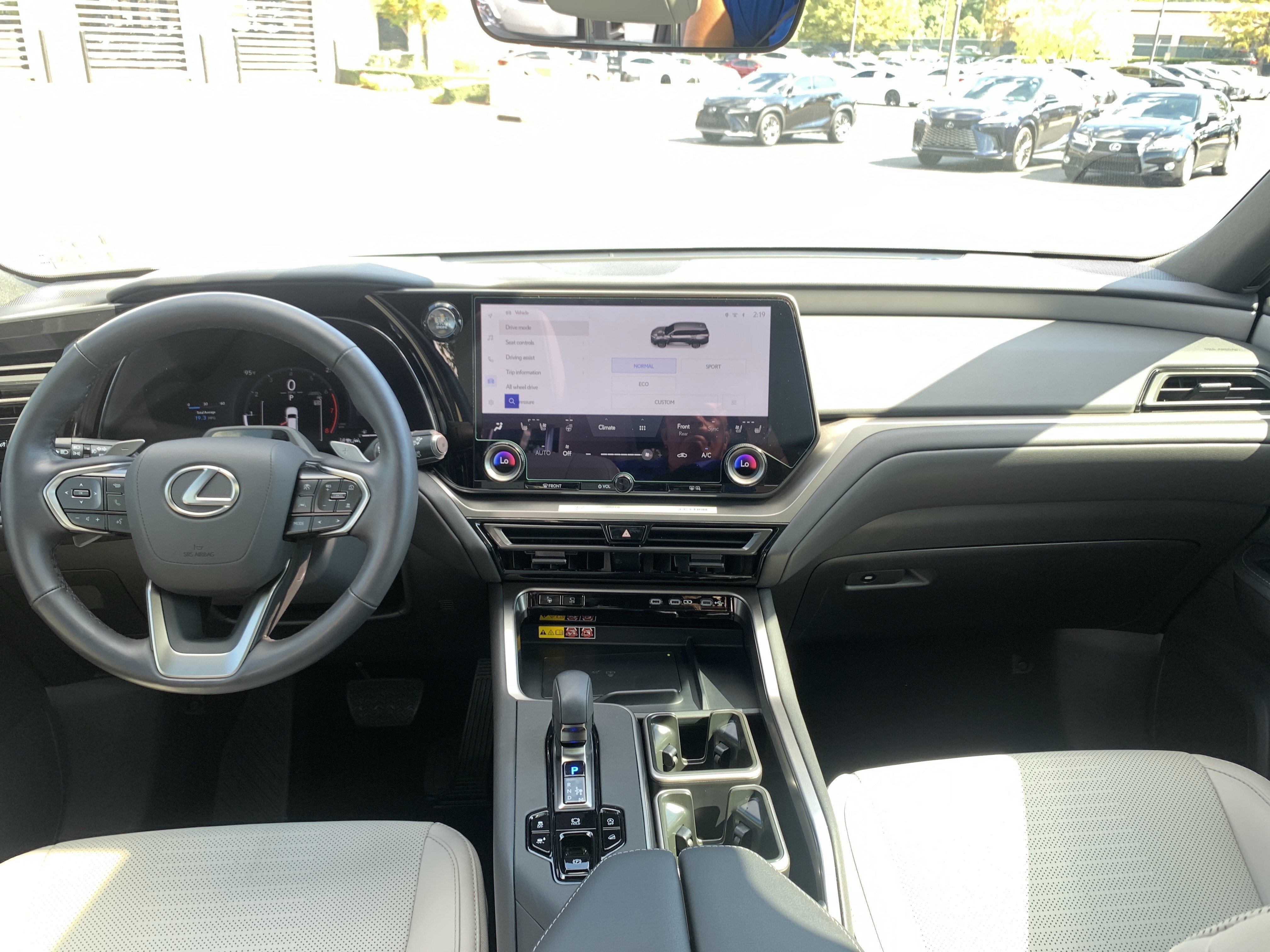 Used 2026 Lexus TX 350 AWD w/ Technology Package image 30