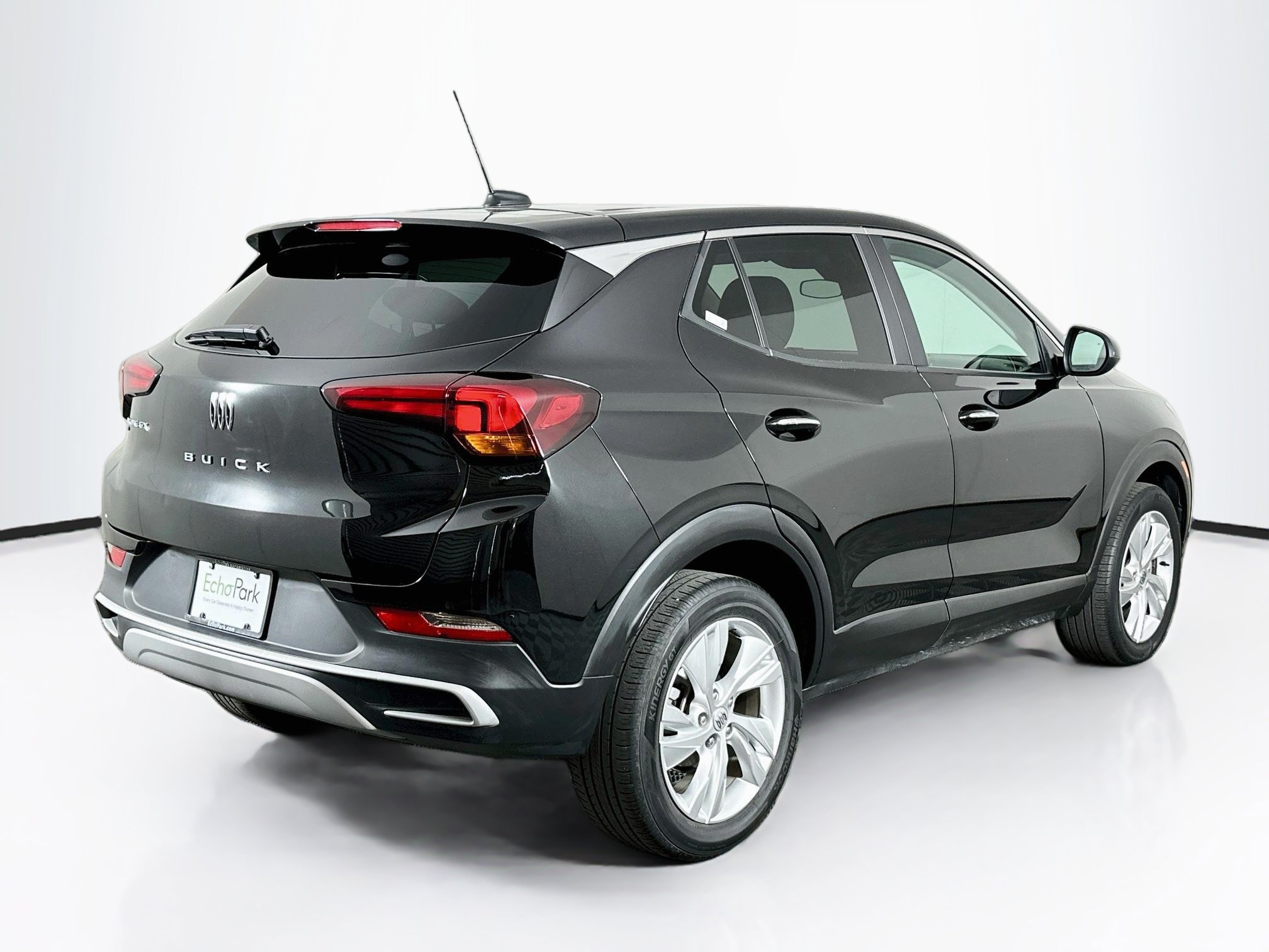 Used 2025 Buick Encore GX Preferred AWD/4WD image 9