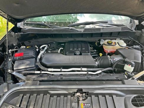 Used 2022 Chevrolet Silverado 1500 Custom image 11