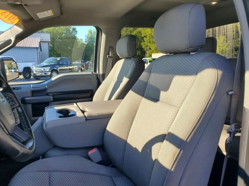 Used 2018 Ford F150 XLT w/ Equipment Group 302A Luxury RWD image 12