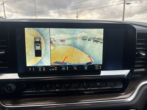 Used 2025 Chevrolet Silverado 2500 LT w/ Safety Package image 25