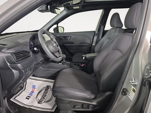 Certified 2025 Subaru Forester Premium w/ Convenience Package #1 AWD/4WD image 9