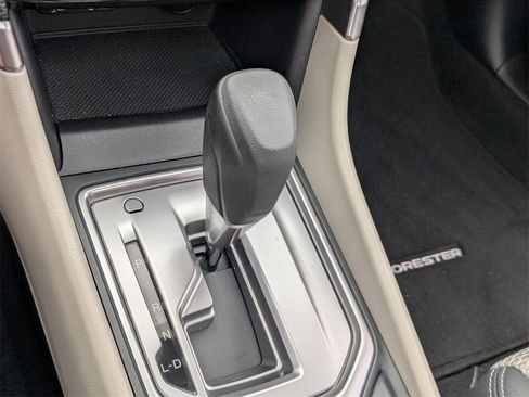 Used 2023 Subaru Forester Premium image 24