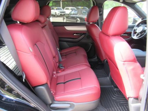 Used 2025 MAZDA CX-70 3.3 Turbo S w/ Premium Package image 32