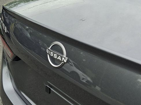 Used 2025 Nissan Altima 2.5 SV FWD image 16