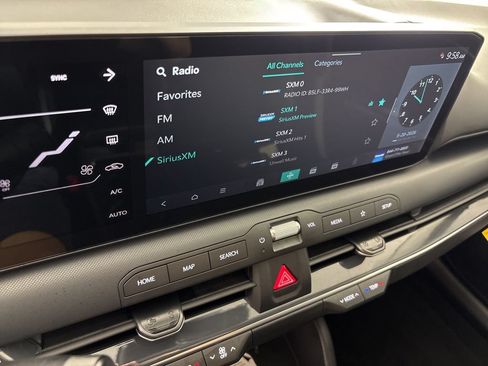 New 2026 Kia K4 GT-Line Turbo FWD image 32