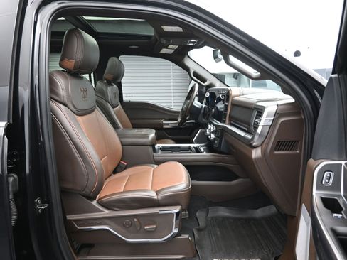 Used 2024 Ford F450 King Ranch w/ FX4 Off-Road Package image 13