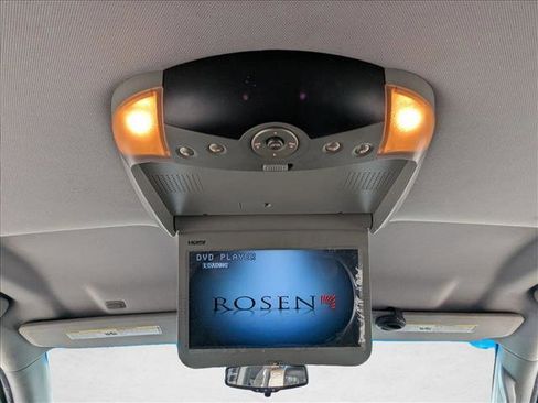 Used 2015 GMC Yukon XL SLE image 19