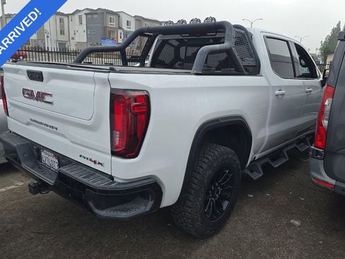 Used 2023 GMC Sierra 1500 AT4X image 3