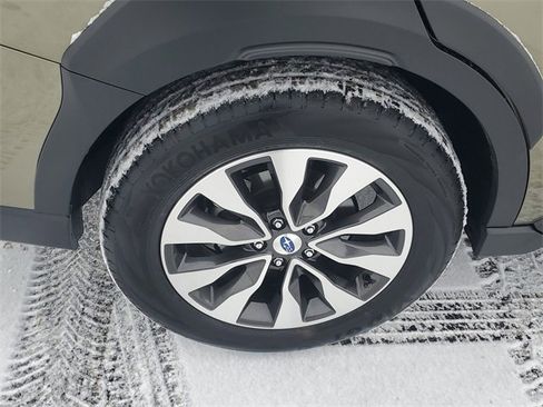 Certified 2025 Subaru Outback Limited image 5