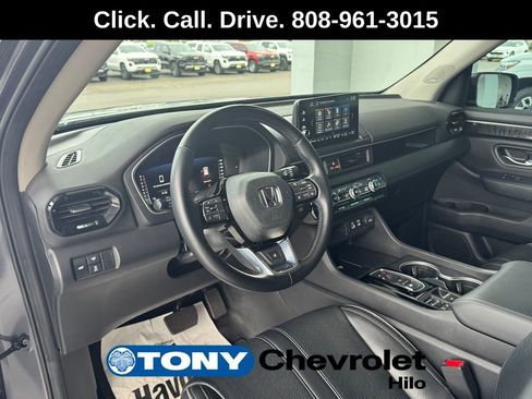 Used 2023 Honda Pilot Elite image 9